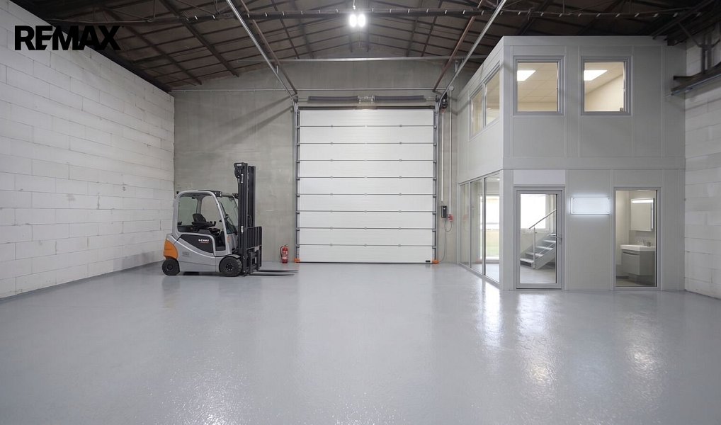Prodej skladovacích prostor 440 m², Rapotín – náhled fotky 5