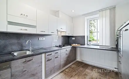 Pronájem bytu 1+1 52 m², Na Bojišti, Znojmo