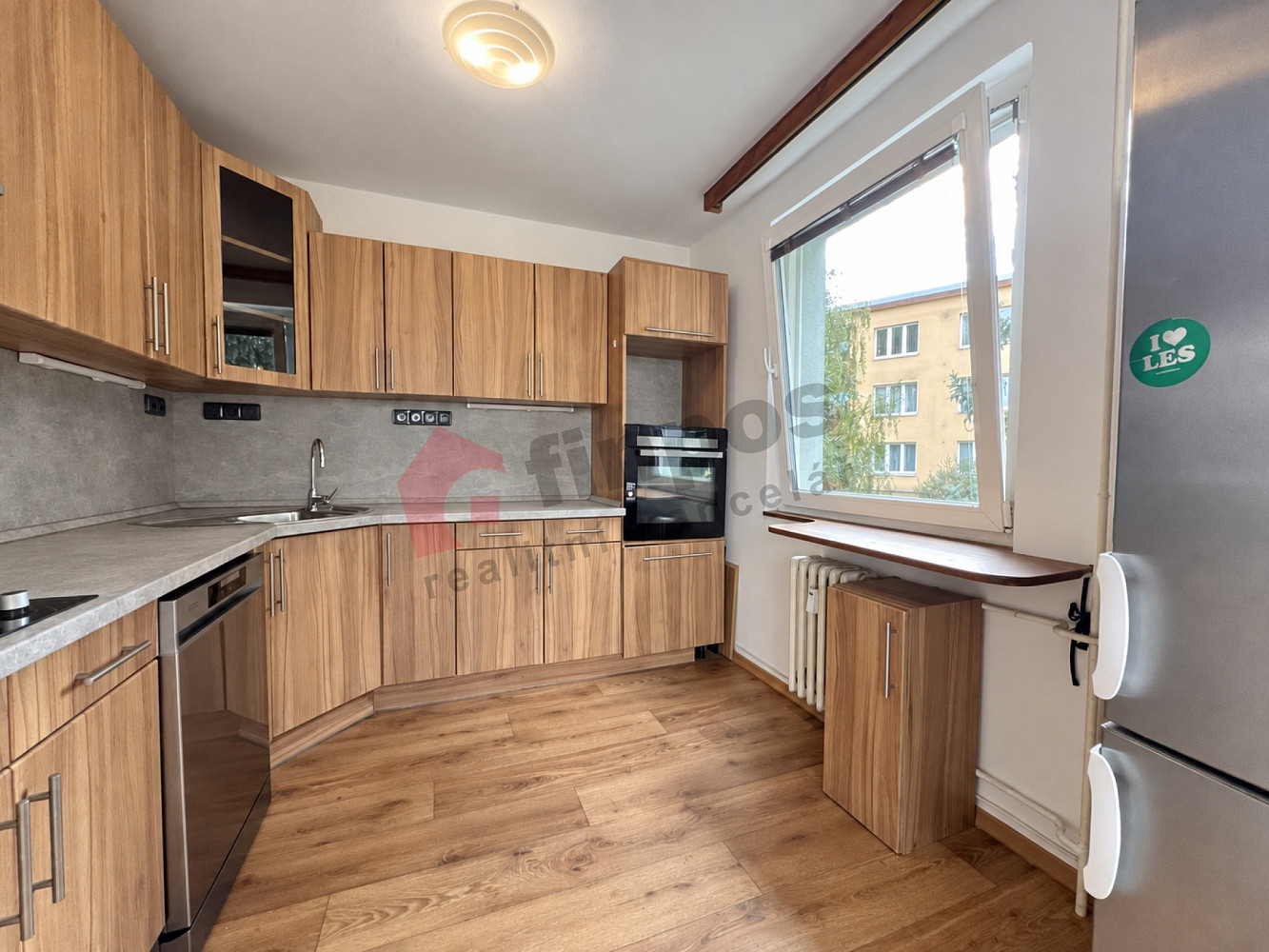 Pronájem bytu 3+kk 77 m²