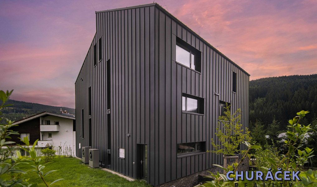 Prodej komerčního prostoru, 303 m², Trutnov, Pec pod Sněžkou