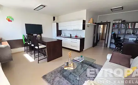 Prodej bytu 2+kk 56 m²