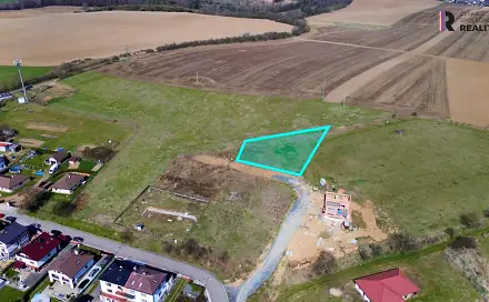 Prodej stavebního pozemku 1 627 m², Netvořice