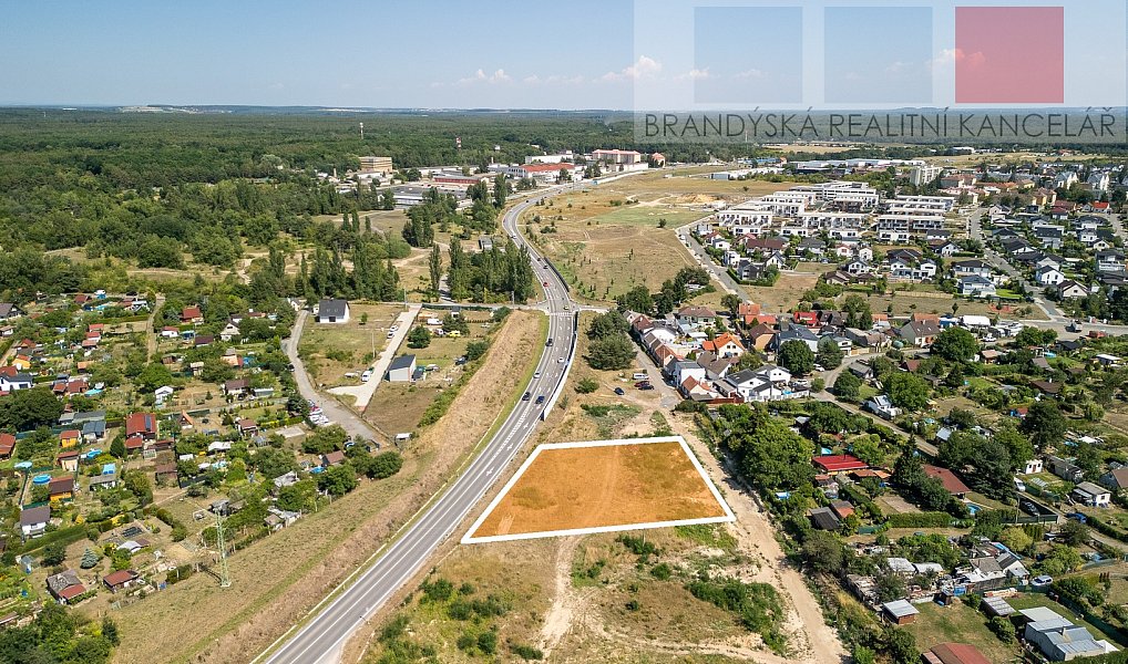 Prodej komerčního pozemku 1 652 m², Brandýs nad Labem-Stará Boleslav – fotka 1 z 9