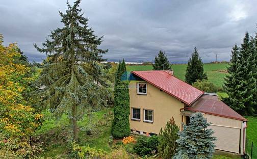 Prodej domu 90 m² s pozemkem 557 m², Cheb - Háje