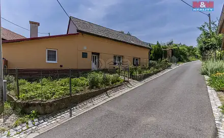 Prodej domu 70 m² s pozemkem 522 m², Troubky-Zdislavice - Zdislavice, okres Kroměříž