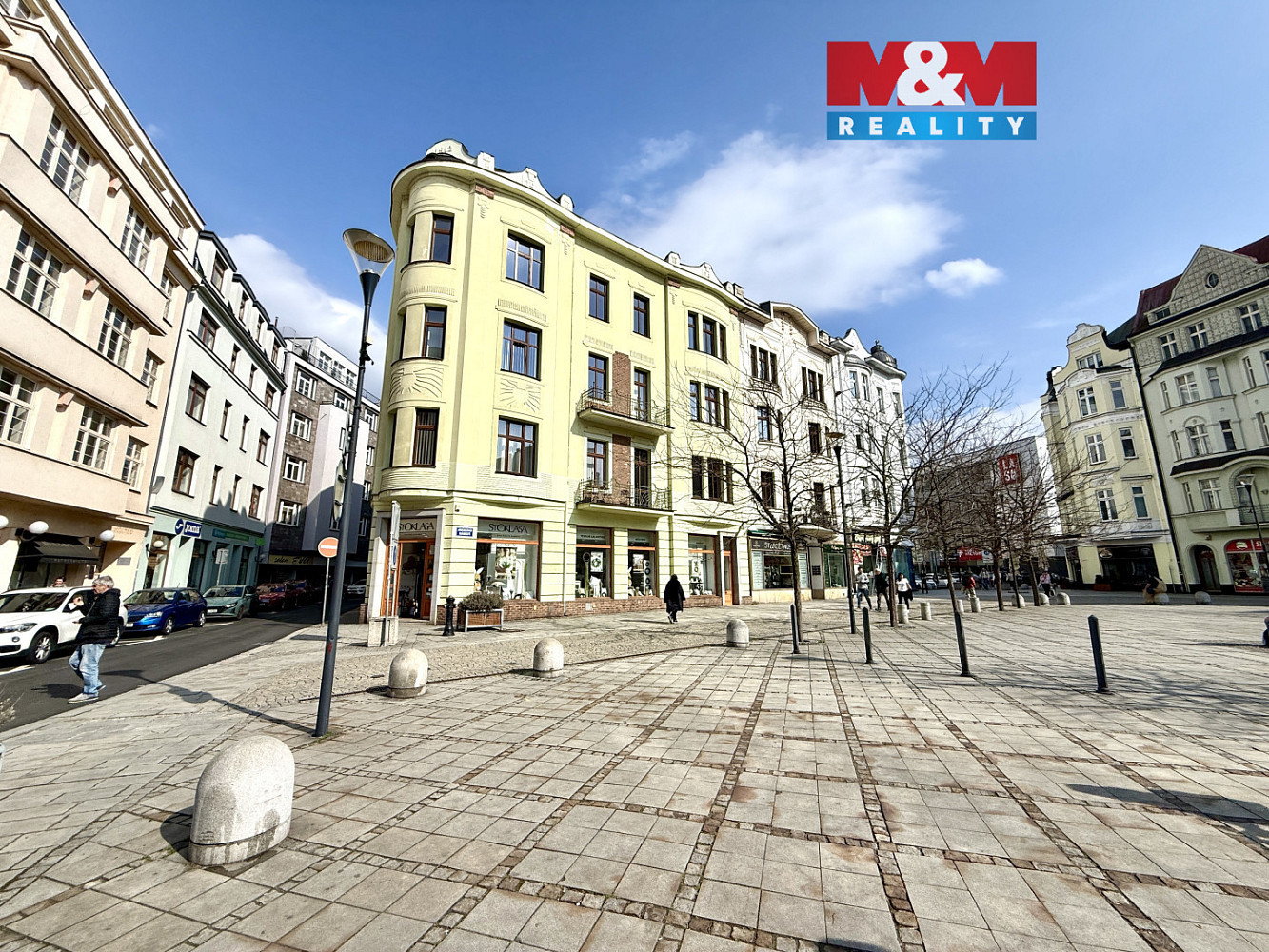 Pronájem kanceláře 275 m²