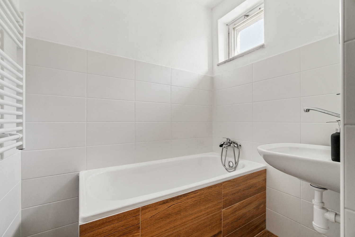 Prodej domu 295 m² s pozemkem 320 m² — photo 2