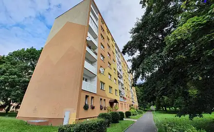 Pronájem bytu 2+1 55 m², Václavská, Chomutov