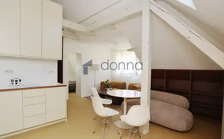 Pronájem bytu 2+kk 53 m²