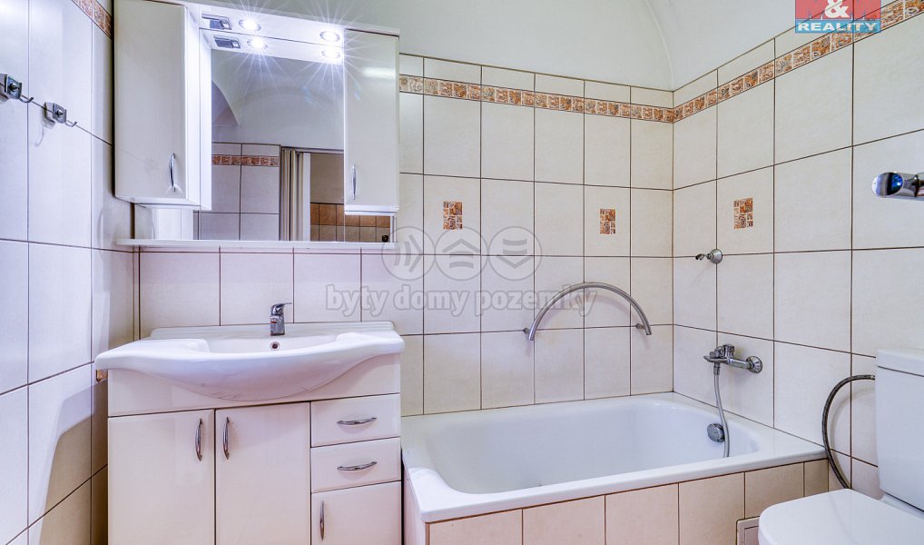 Prodej chaty/chalupy 113 m² s pozemkem 972 m², Dobřany – náhled fotky 14