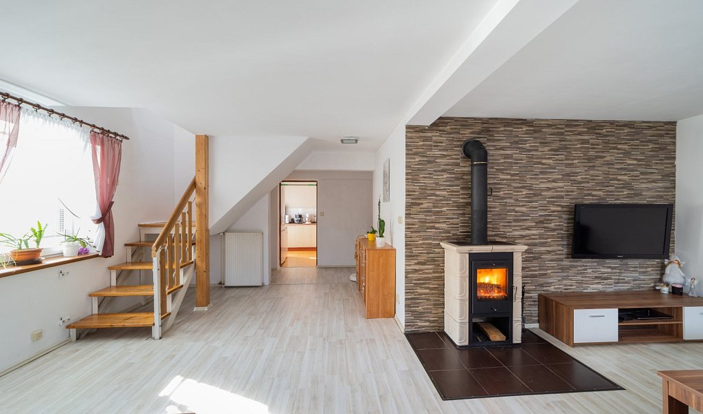 Prodej domu 113 m² s pozemkem 767 m², Sobotín – náhled fotky 2