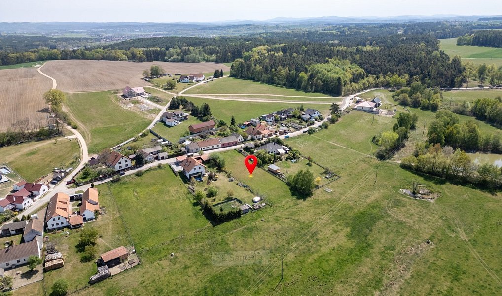 Prodej stavebního pozemku 1 750 m², Lipí – náhled fotky 9
