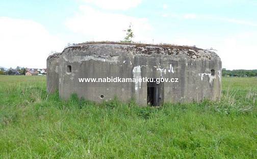 K. ú. Pertoltice pod Ralskem - stavba bez čp/če ( řopík ) na cizím pozemku p. č. 501/3 (LV 26), Pertoltice pod Ralskem, okres Česká Lípa