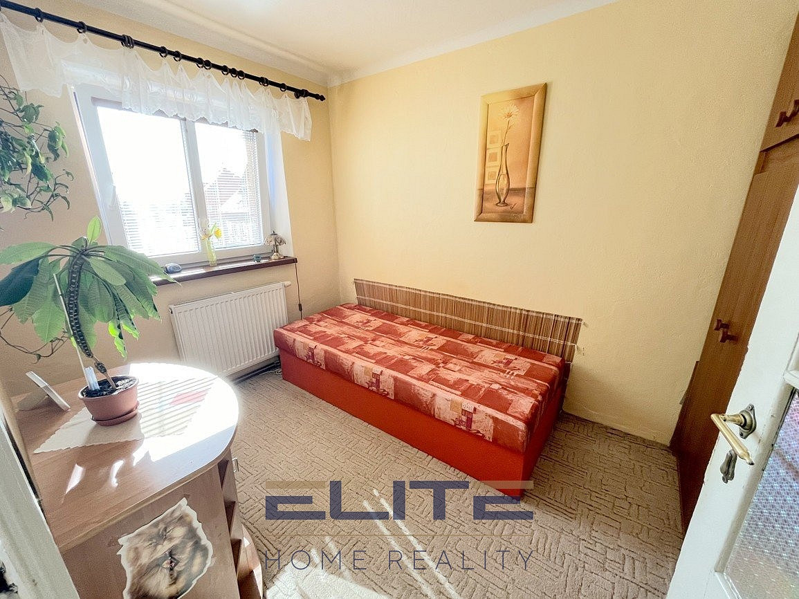 Pronájem bytu 1+1 31 m² - Widok 4