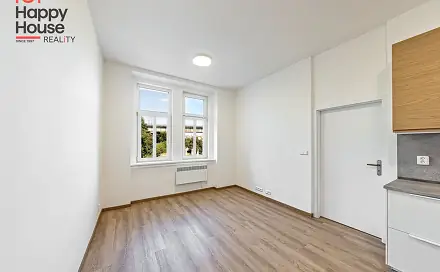 Prodej bytu 1+1 35 m², Nad Kolčavkou, Praha 9 - Libeň