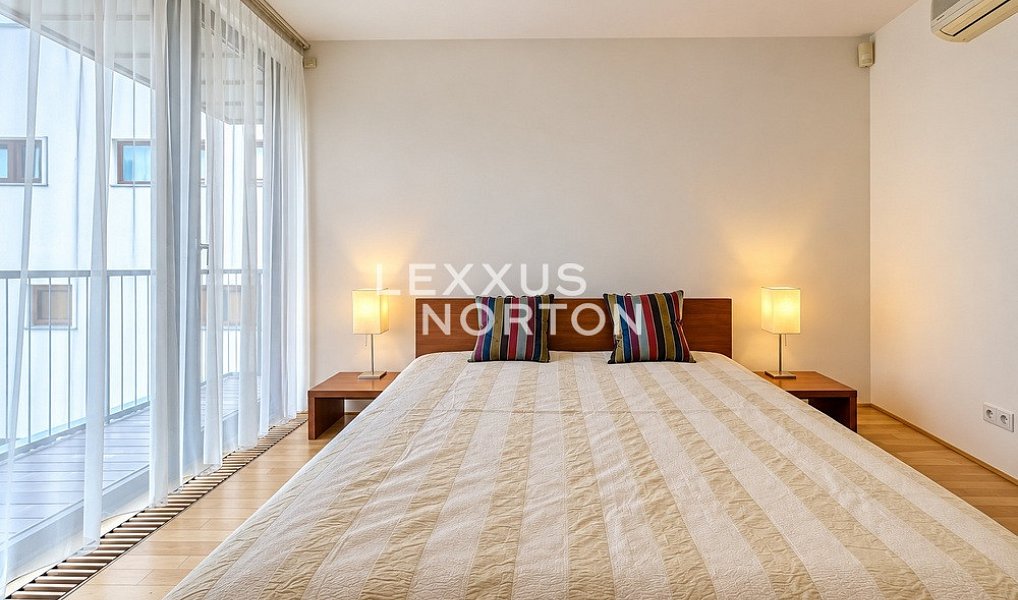 Pronájem bytu 2+kk 60 m², Praha – náhled fotky 12