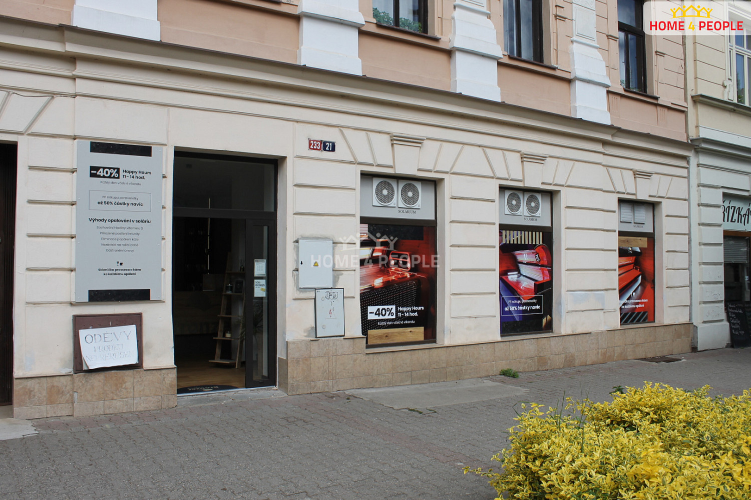 Pronájem obchodních prostor 98 m² — photo 2
