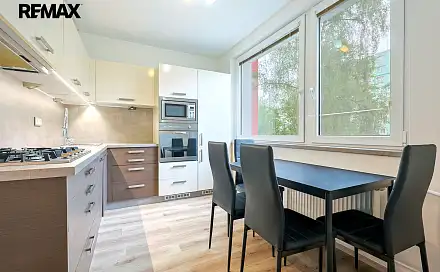Pronájem bytu 2+1 62 m²
