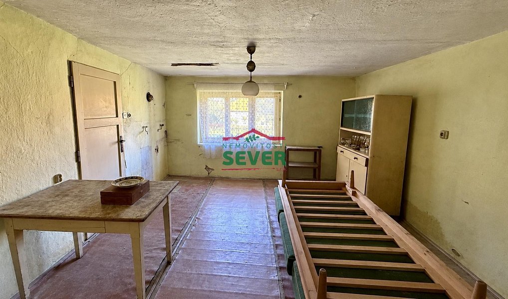 Prodej domu 241 m² s pozemkem 1 596 m², Křesín – náhled fotky 10