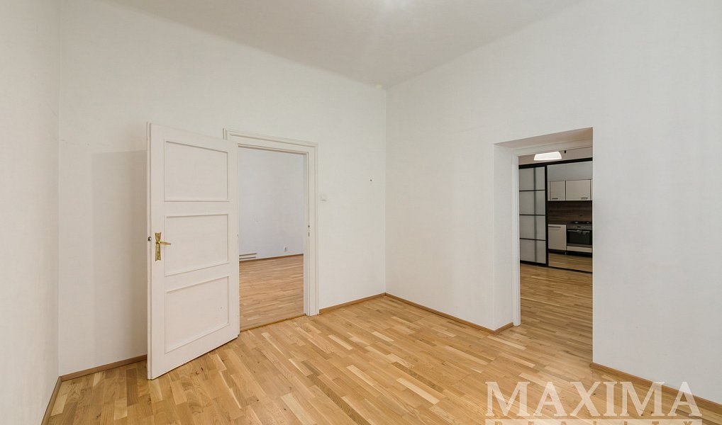 Prodej bytu 3+1 108 m², Praha – náhled fotky 3