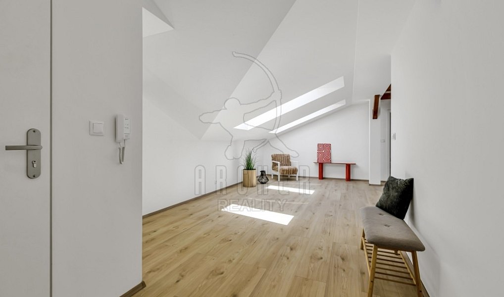Prodej bytu 4+kk 108 m², Benátky nad Jizerou – náhled fotky 11