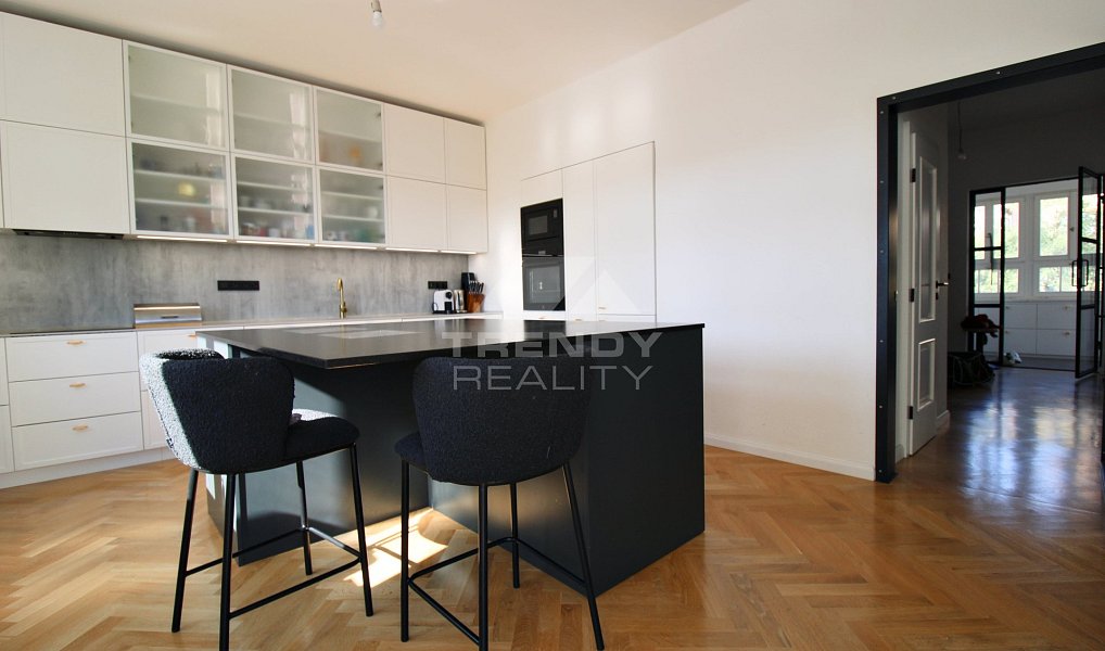 Prodej domu 306 m² s pozemkem 634 m², Plzeň – náhled fotky 14