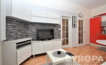 Pronájem bytu 2+kk 40 m²