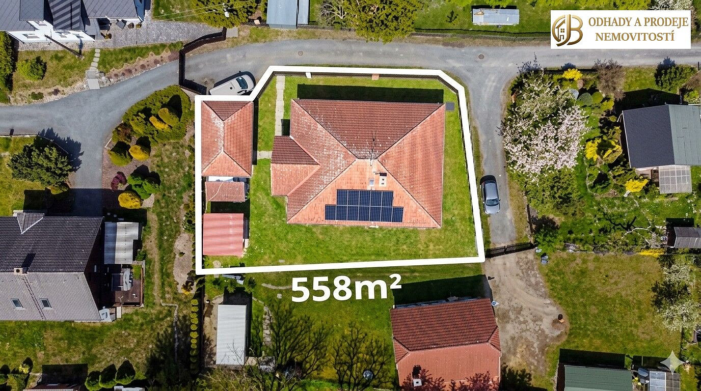 Prodej domu 136 m² s pozemkem 558 m² – fotografie 2