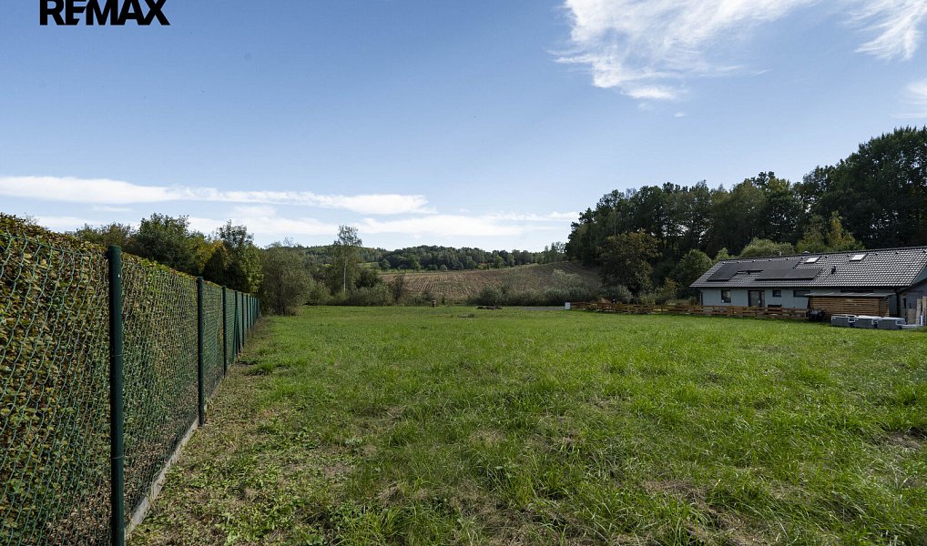 Prodej stavebního pozemku 2 227 m², Sadov – náhled fotky 11