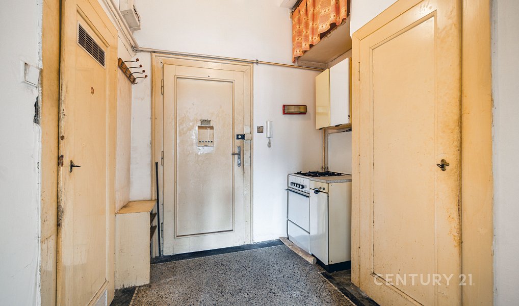 Prodej bytu 1+kk 30 m², Praha – náhled fotky 9