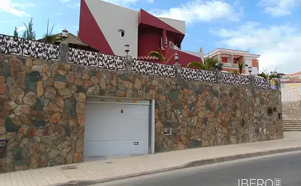 Prodej domu 246 m² s pozemkem 330 m², Arguineguin, Španělsko