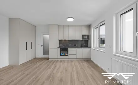 Pronájem bytu 1+kk 33 m², Divíškové, Praha 5 - Hlubočepy