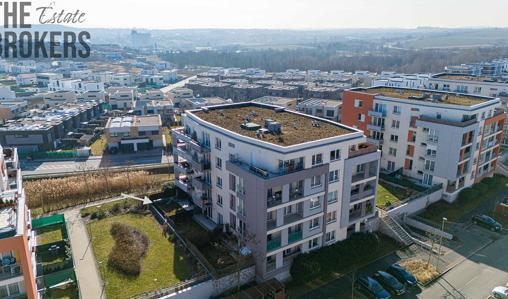 Prodej bytu 2+kk 51 m², Praha – fotka 1 z 12
