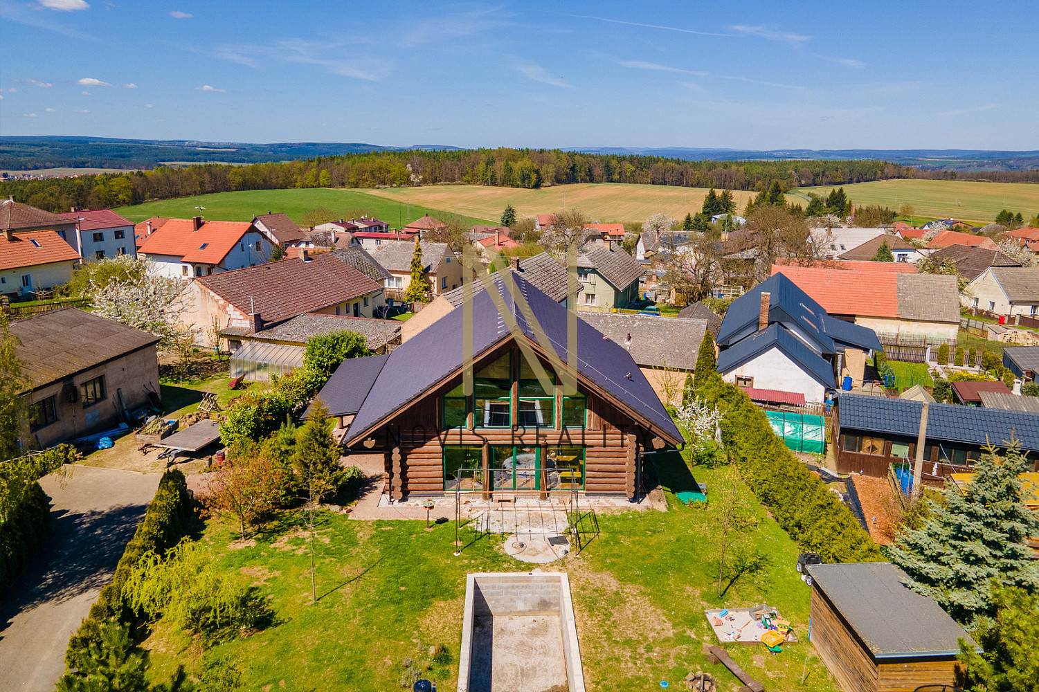 Prodej domu 190 m² s pozemkem 830 m²