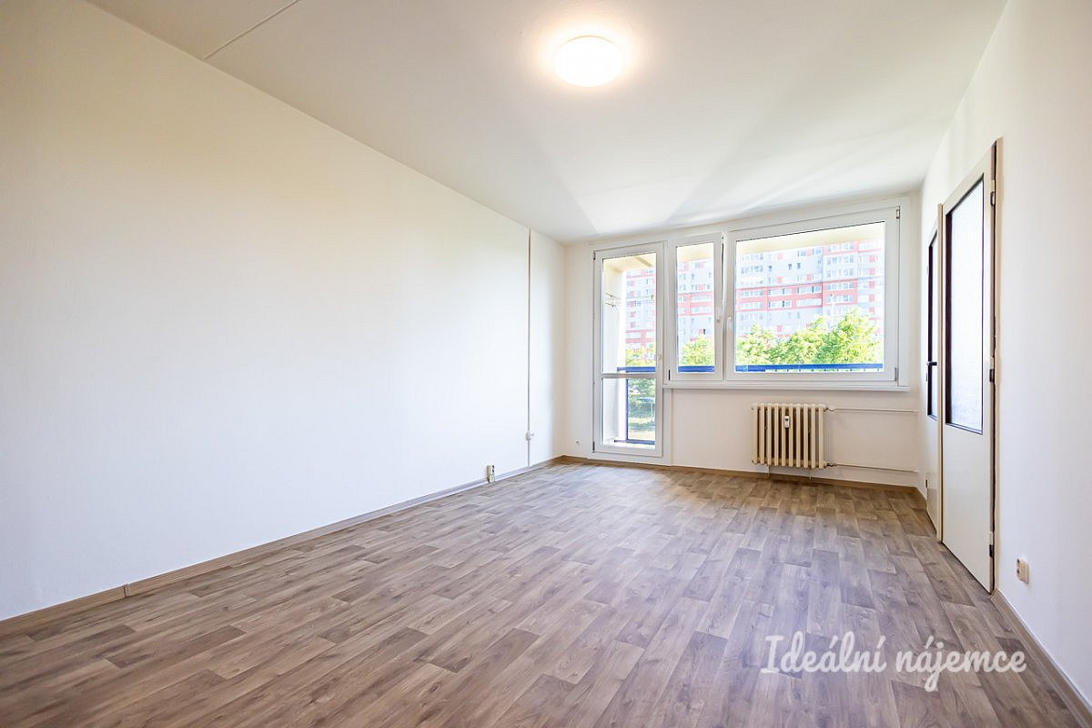 Pronájem bytu 3+1 69 m² – fotografie 4