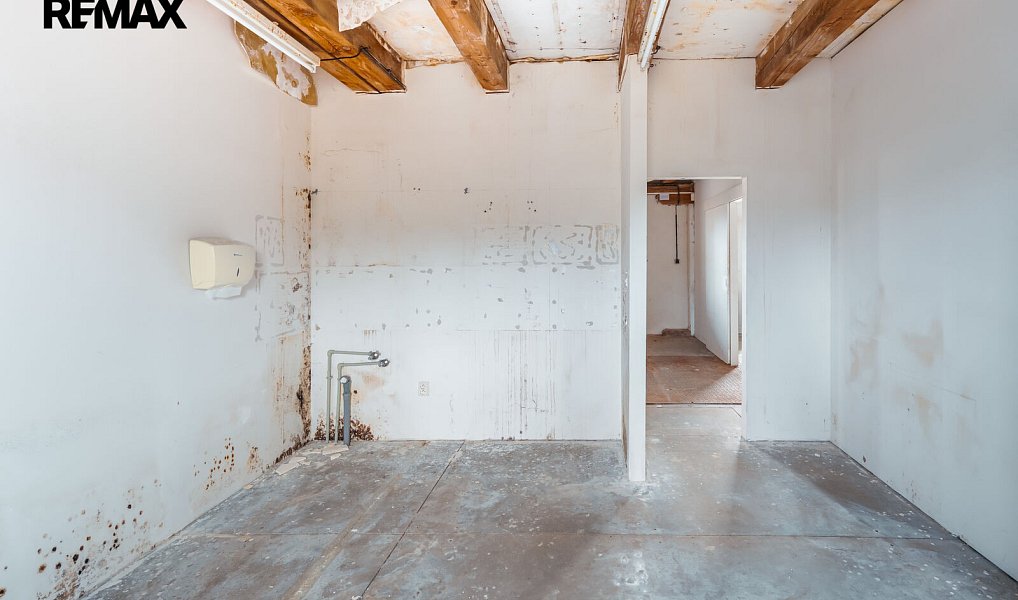 Prodej skladovacích prostor 537 m², Syrovátka – náhled fotky 7