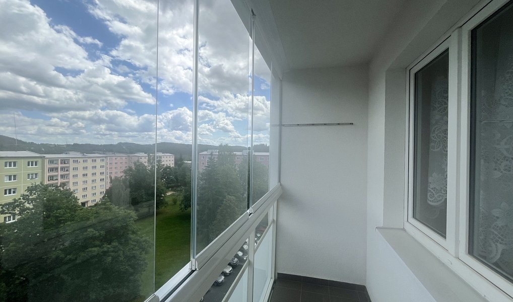 Prodej bytu 2+1 50 m², Nejdek – náhled fotky 4