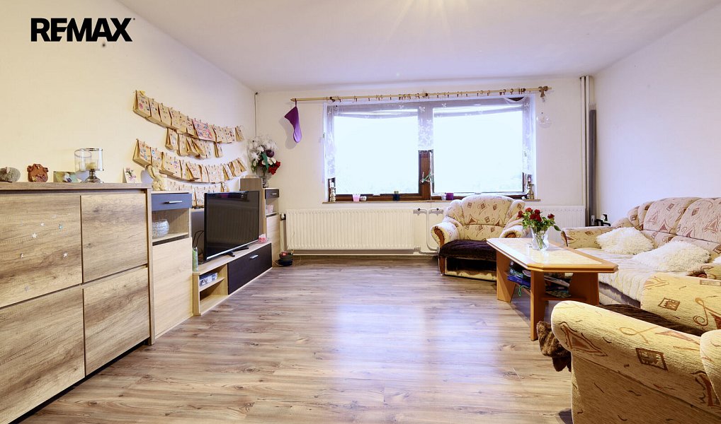 Prodej domu 274 m² s pozemkem 257 m², Jilemnice – náhled fotky 2