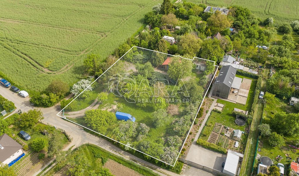Prodej stavebního pozemku 2 578 m², Zdiby – náhled fotky 3