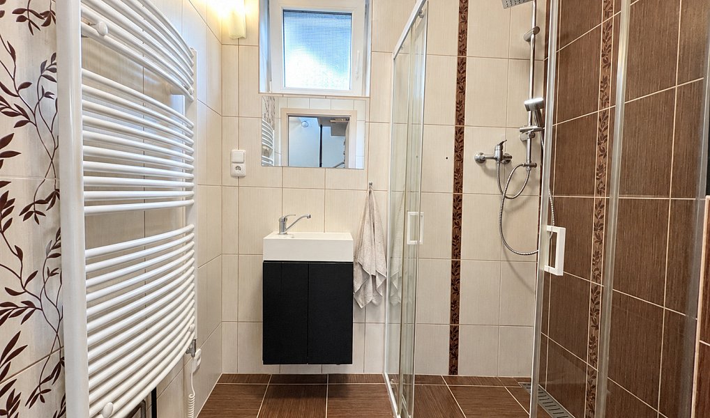 Prodej domu 143 m² s pozemkem 898 m², Svinčany – náhled fotky 10