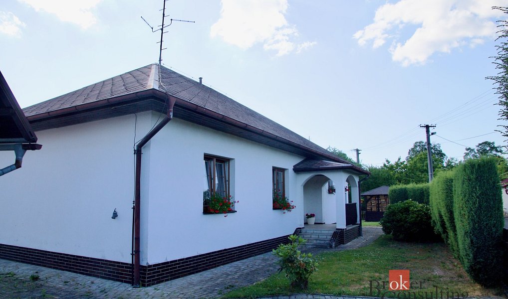 Prodej domu 255 m² s pozemkem 1 050 m², Pila – náhled fotky 27