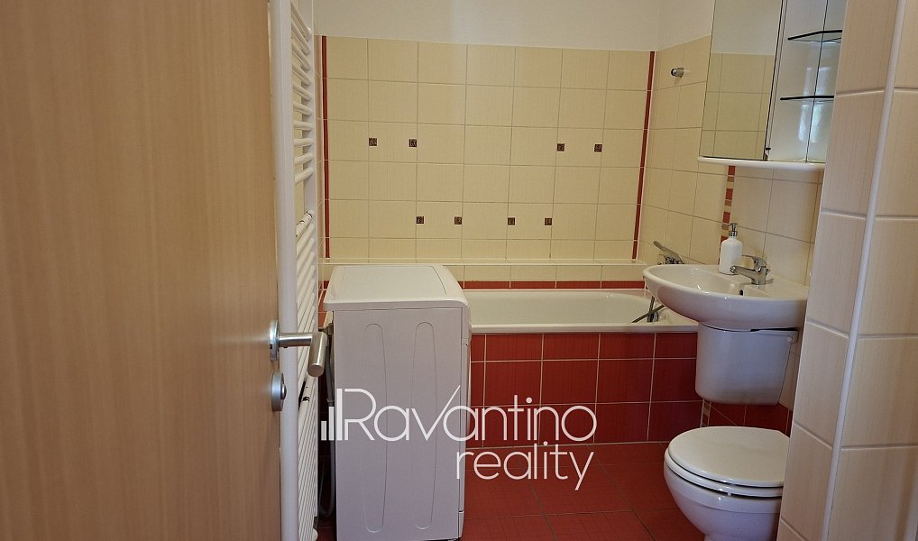 Pronájem bytu 1+kk 36 m², Brno – náhled fotky 4