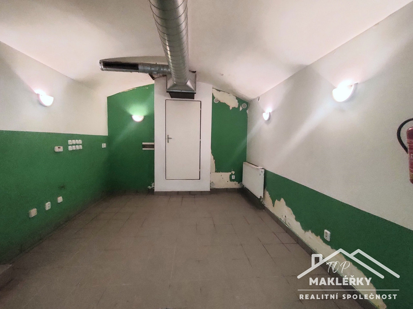 Prodej obchodních prostor 100 m² – fotografie 4
