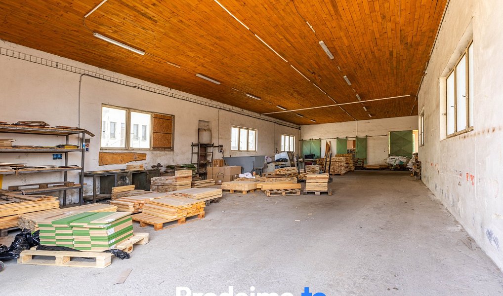 Prodej výrobních prostor 2 856 m², Kojetice – náhled fotky 3