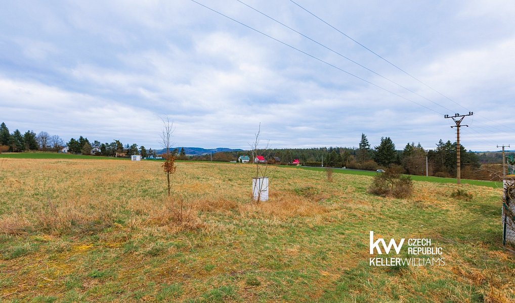 Prodej stavebního pozemku 660 m², Malá Hraštice – náhled fotky 4