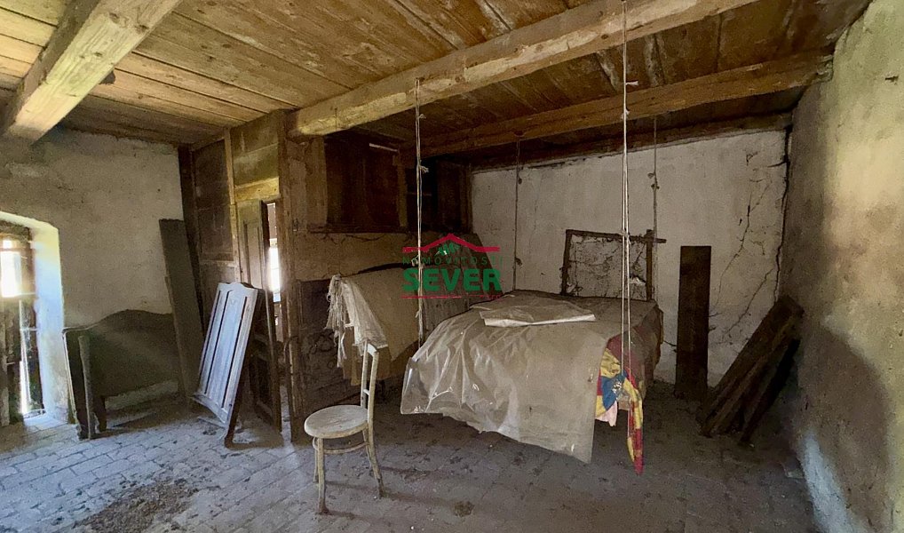 Prodej domu 241 m² s pozemkem 1 596 m², Křesín – náhled fotky 23