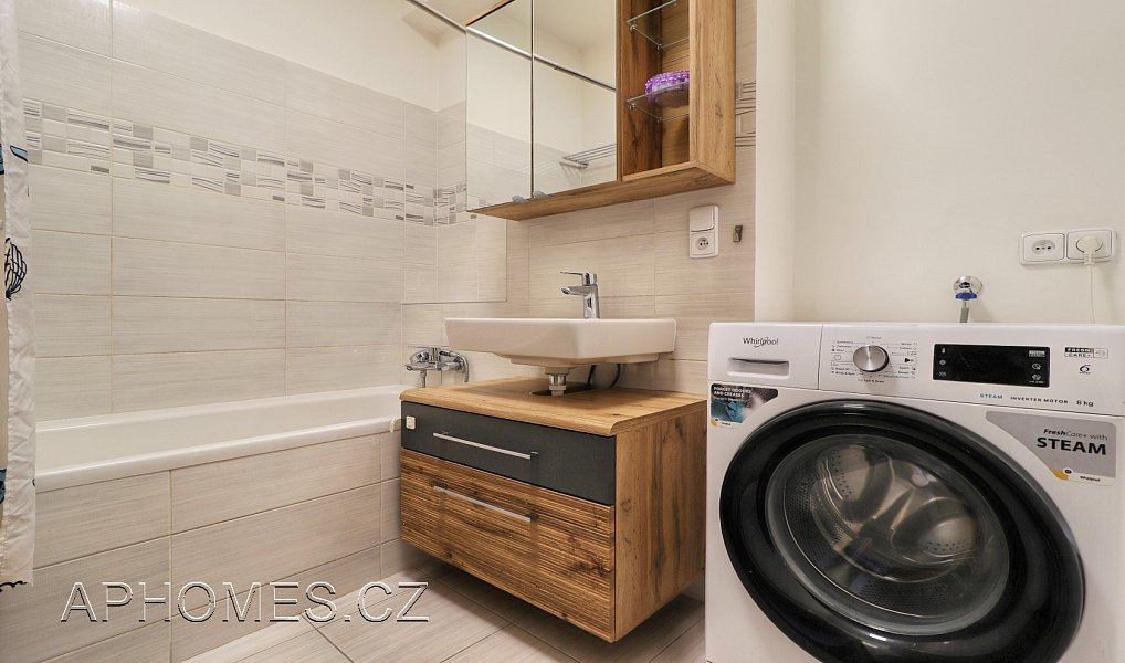 Pronájem bytu 3+1 70 m², Praha – náhled fotky 5