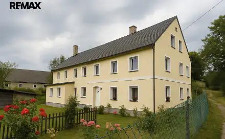 Prodej domu 195 m² s pozemkem 1 255 m²