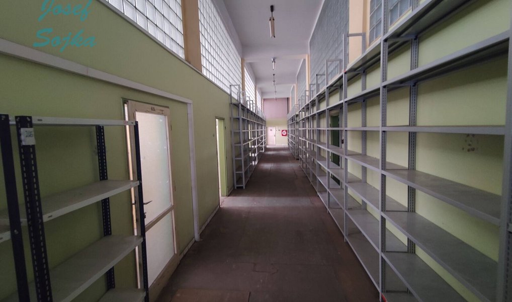 Pronájem skladovacích prostor 4 500 m², Adamov – náhled fotky 9