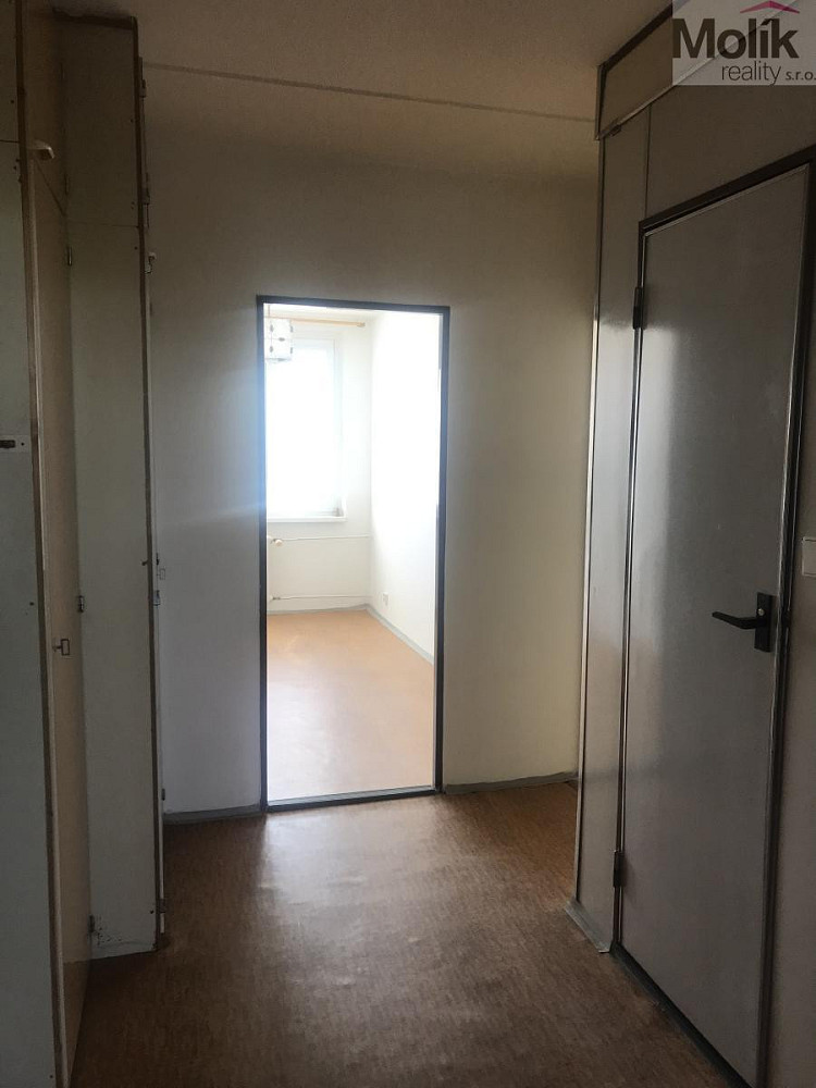2+kk Apartment in Most, Vtelno - More